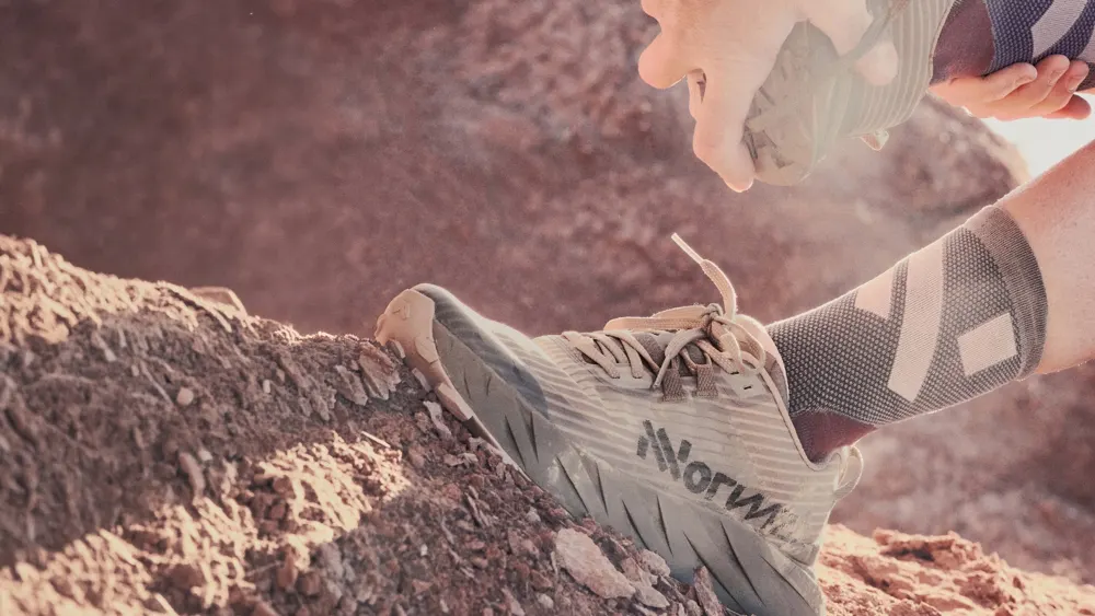 NNormal trail & hiking shoes