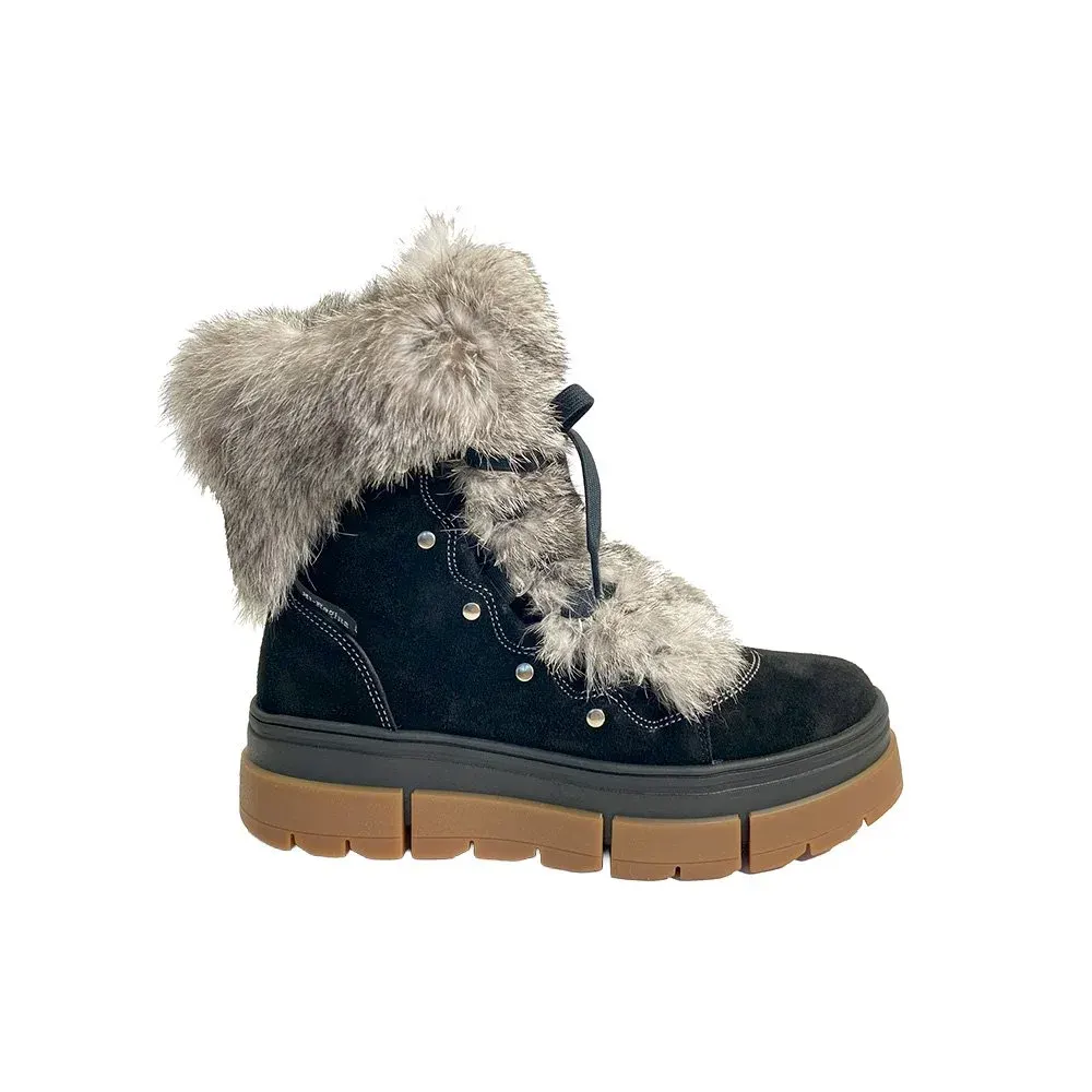 Regina Imports winter boots